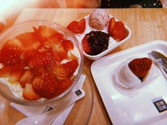 雪山草莓-满记甜品(苏州中心店)