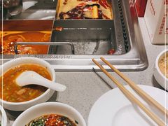 -海底捞火锅(宝龙广场夜宵主题店)