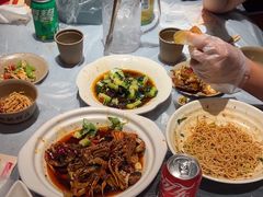-肥肥虾庄·金牌油焖大虾(杨园滨江时代walk店)