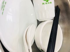 -壹阁胡羊焖饼(特色小吃街店)