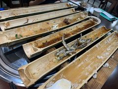 -胡须哥网红竹筒菜