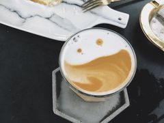 -UNI UNI(环亚凯瑟琳店)