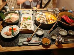 -三出山火锅(南京万象天地店)