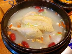 -百年石锅饭·朝鲜族传统民餐