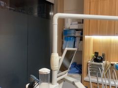 -上海仁爱医院口腔科 · 种植