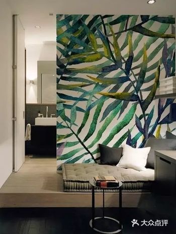 随着我国经济水平和大众审美的提高 软装在家居环境中