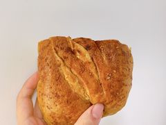 菠菜蒜蓉芝士-仙峰天然面包(迎宾路店)