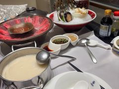 -红鼎豆捞·专注品质海鲜20年(宝丰路店)