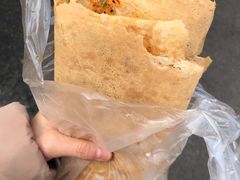 -正宗杂粮煎饼香软鸡蛋饼