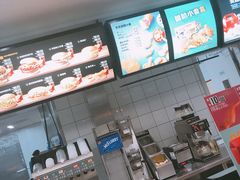 -麦当劳(普陀长途客运中心店)