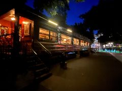 -火车头法国西餐厅