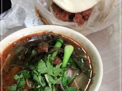 -天府米线笼笼肉夹馍(钟楼小区店)