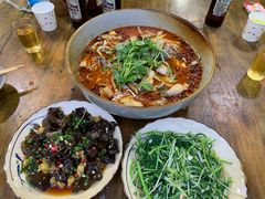 -燕兵眉州肥肠鱼饭店