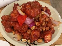 椒香虾仁爆鸡球-陈傻子餐厅(世纪都会店)