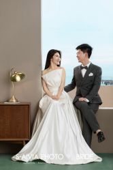 -雪中彩影婚纱摄影·微光艺术中心