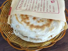 精瘦肉夹馍-焦记老潼关肉夹馍(东五路店)