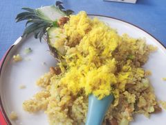 -拾光音乐餐酒吧(告庄星光夜市店)