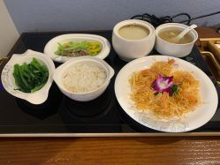 -圣轩·诗安国际母婴会所(渝中店)