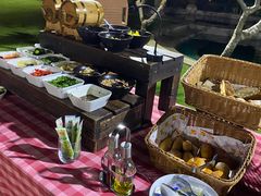 -亚龙湾希尔顿自助餐厅·海鲜·烧烤·沙滩BBQ·现场乐队