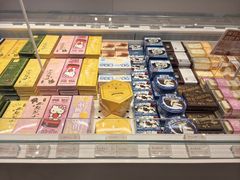 -好利来(上海长宁龙之梦店)