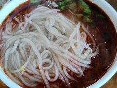 帽结子肥肠粉-白家高记肥肠粉(总店)