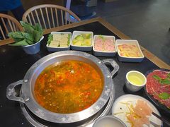 -井格重庆火锅(西直门凯德Mall店)