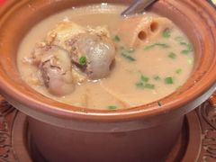 -黄泥岗·地道湖北菜(奥特莱斯店)