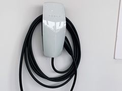 -TESLA 特斯拉(北京南四环中路特斯拉中心)
