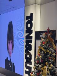 -TONI&GUY
