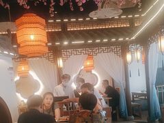 -荷塘秋月·本帮江浙菜(国权路店)