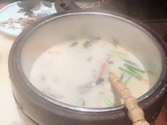 -佬麻雀·新湘菜(珠海金发购物中心店)