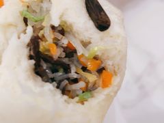 -李与白包子铺(桐梓林店)