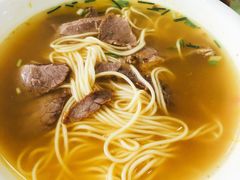 咖喱牛肉面-珊珊小笼馆(仙霞路店)