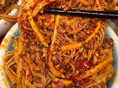 -二荆条·蜀鲜汇城市森林火锅