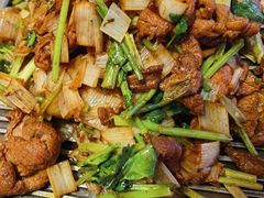 炙子烤肉-大碗居·烤鸭·鱼头泡饼(天坛东门店)