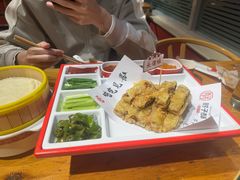 -肘子酥·天津菜·特色捞面(德云社店)