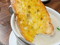 -港丽餐厅(正大店)