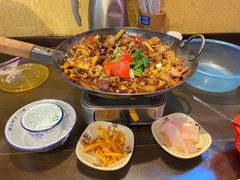-富正毅三下锅·湘西韵味(天门山索道店)