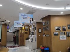 -雅悦齿科(顾村公园店)
