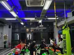 -AK健身普拉提拉伸私教馆(中八店)