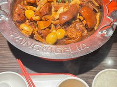 -胖哥俩肉蟹煲(重庆观音桥大融城店)