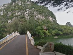 -星湖旅游景区七星岩