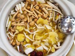 -黔蘑菇四季餐厅(观山湖店)