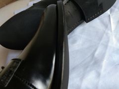 -京伟修鞋洗鞋奢侈品皮具护理店