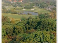 -麓湖高尔夫球俱乐部