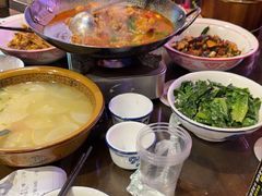-富正毅三下锅·湘西韵味(天门山索道店)