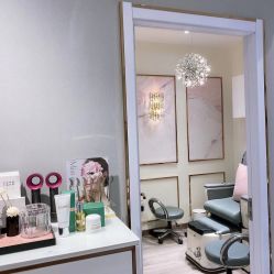 -染指坊日式美甲美睫设计中心