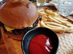 牛肉汉堡-Rural Tequila墨西哥餐厅(东川路店)