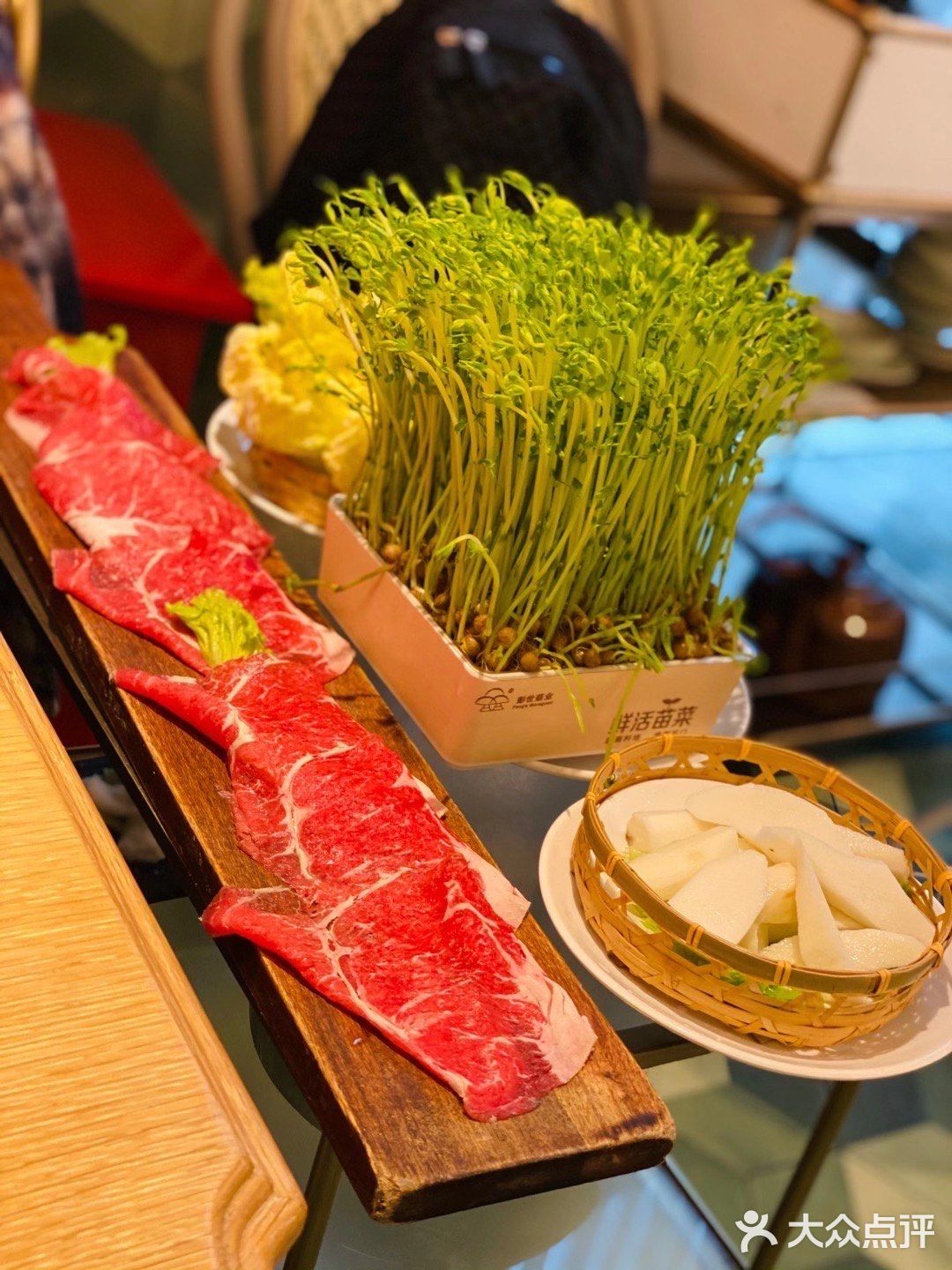 闺蜜带我来吃鸡