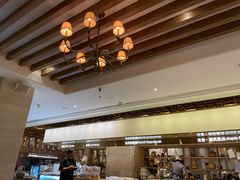 -雍和会海鲜姿造自助(湖东路店)